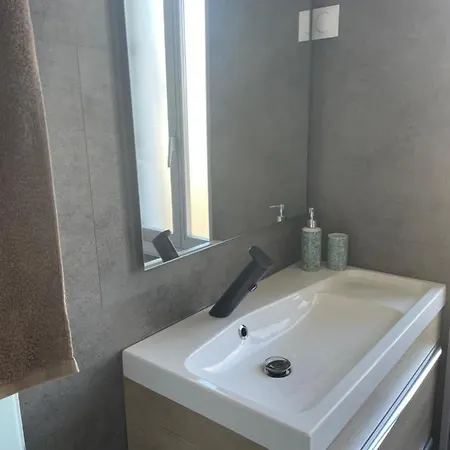 Gitele25 - 10mn Du Puy Dufou בית נופש *